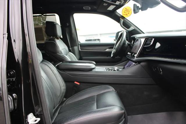 2024 Jeep Grand Wagoneer L Series II 4x4