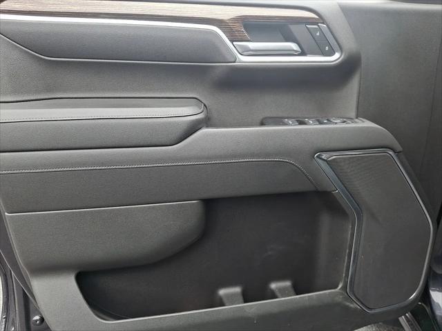 2022 GMC Sierra 1500 4WD Crew Cab Short Box Elevation