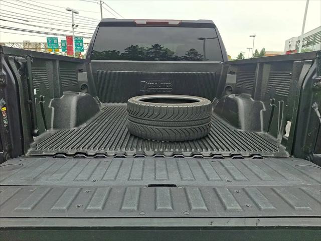2022 GMC Sierra 1500 4WD Crew Cab Short Box Elevation