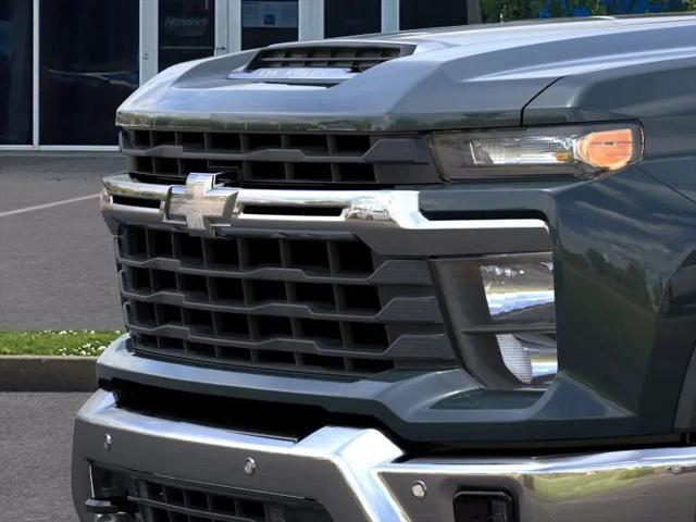 2026 Chevrolet Silverado 2500HD Crew Cab, Standard Bed, LT, 4WD