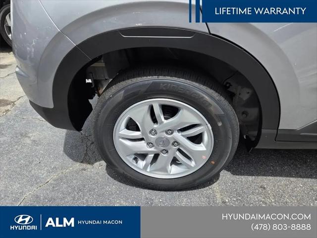 2026 Hyundai Venue SE