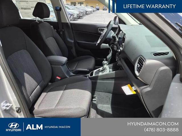 2026 Hyundai Venue SE