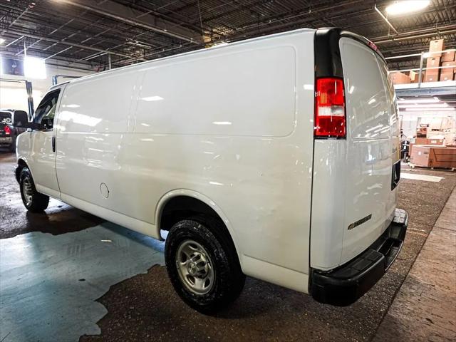 2023 Chevrolet Express Cargo Van RWD 2500 Extended Wheelbase WT