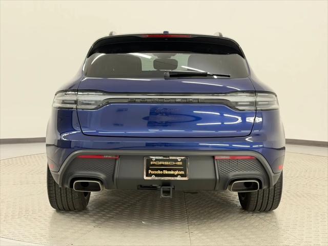 2026 Porsche Macan Macan