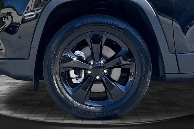 2023 Jeep Cherokee Altitude Lux 4x4