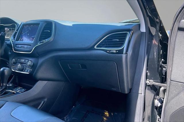 2023 Jeep Cherokee Altitude Lux 4x4