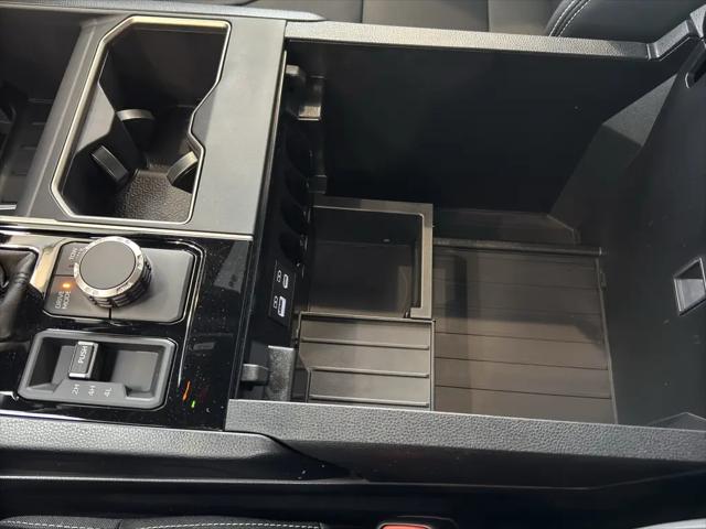 2026 Toyota Tundra SR5 CrewMax 5.5' Bed
