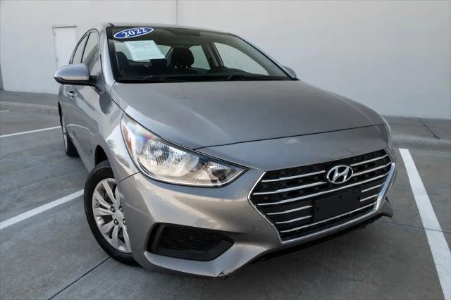 2022 Hyundai Accent SE