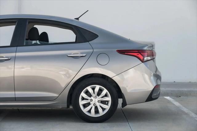 2022 Hyundai Accent SE