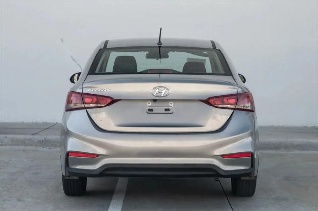 2022 Hyundai Accent SE