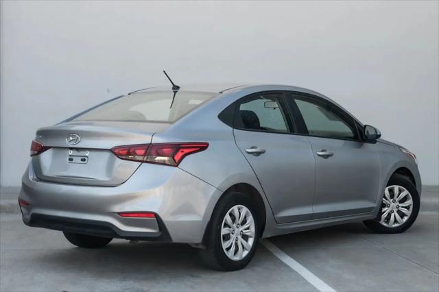 2022 Hyundai Accent SE