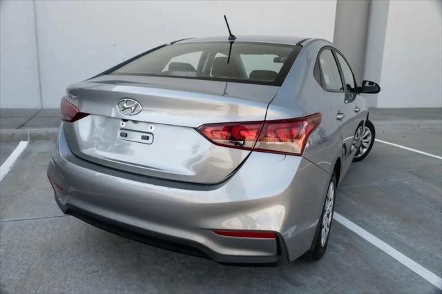 2022 Hyundai Accent SE
