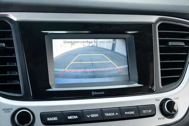 2022 Hyundai Accent SE