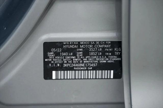 2022 Hyundai Accent SE