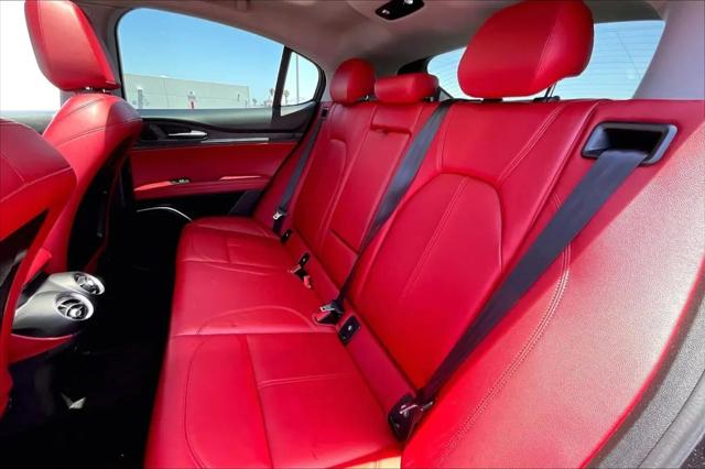 2020 Alfa Romeo Stelvio Sport RWD