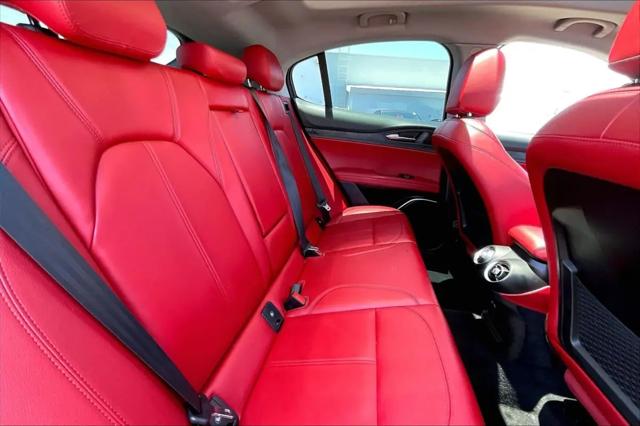2020 Alfa Romeo Stelvio Sport RWD