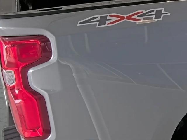 2026 Chevrolet Silverado 1500 4WD Crew Cab Short Bed RST