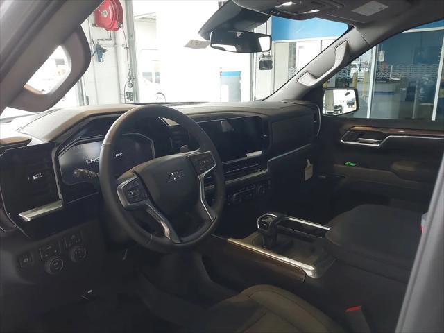2026 Chevrolet Silverado 1500 4WD Crew Cab Short Bed RST