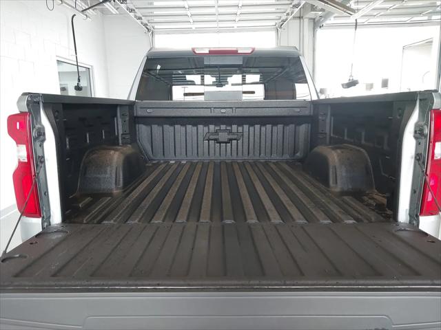2026 Chevrolet Silverado 1500 4WD Crew Cab Short Bed RST