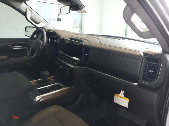 2026 Chevrolet Silverado 1500 4WD Crew Cab Short Bed RST