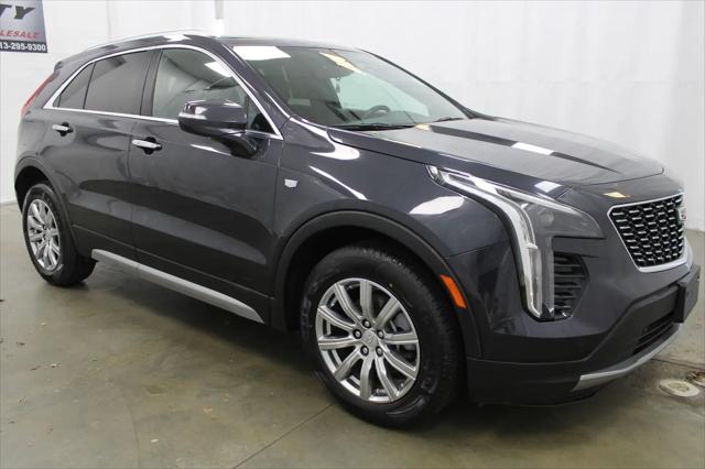 2023 Cadillac XT4 AWD Premium Luxury