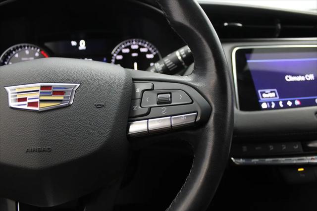 2023 Cadillac XT4 AWD Premium Luxury