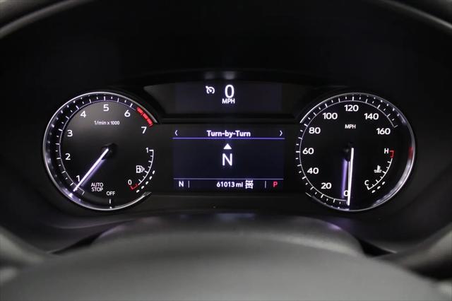 2023 Cadillac XT4 AWD Premium Luxury