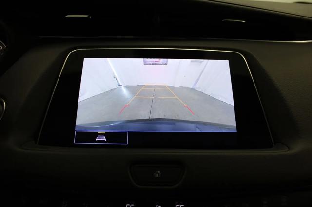 2023 Cadillac XT4 AWD Premium Luxury