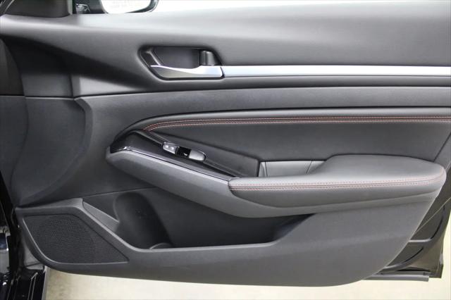 2023 Nissan Altima SR Intelligent AWD