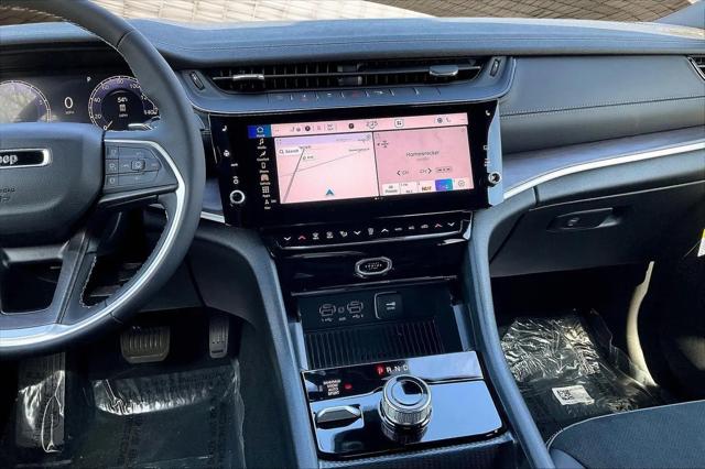 2026 Jeep Grand Cherokee L Altitude 4x4