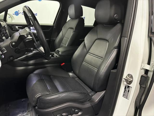 2022 Porsche Cayenne Cayenne