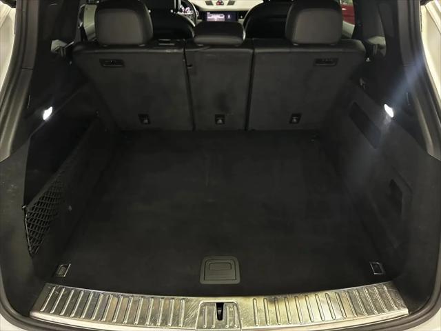 2022 Porsche Cayenne Cayenne