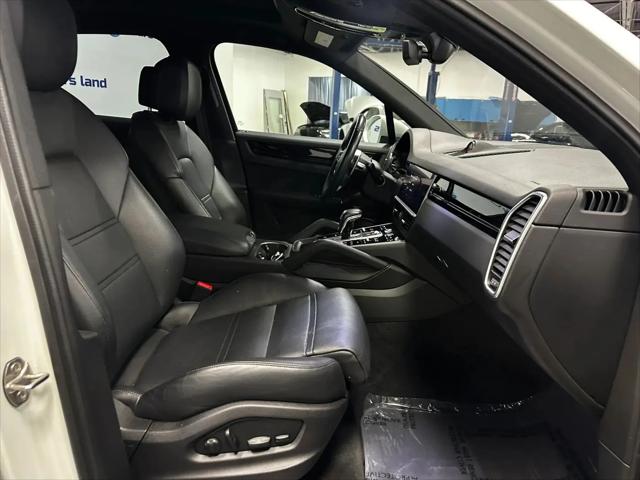 2022 Porsche Cayenne Cayenne