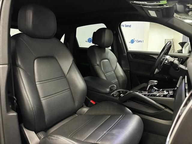 2022 Porsche Cayenne Cayenne