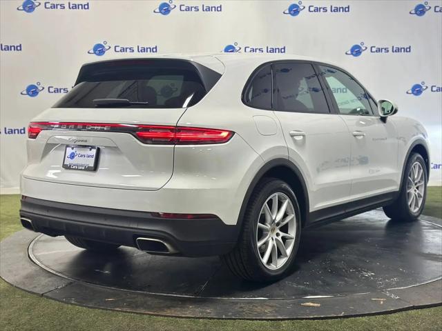 2022 Porsche Cayenne Cayenne