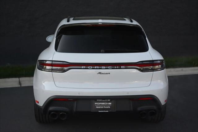2026 Porsche Macan Macan
