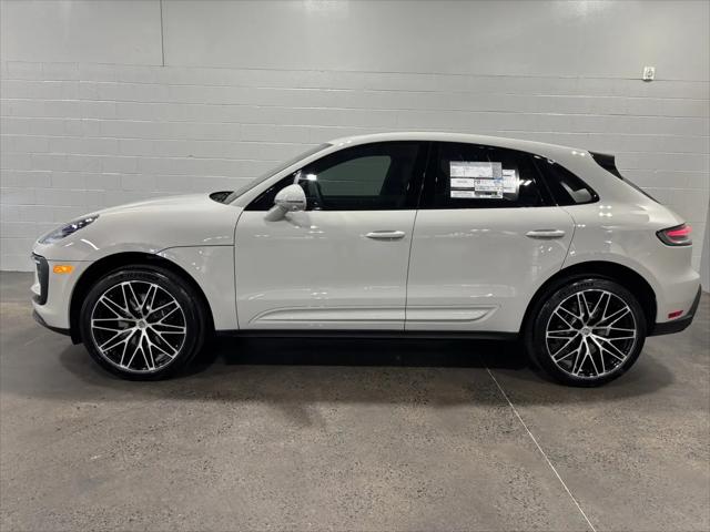 2026 Porsche Macan Macan