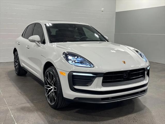2026 Porsche Macan Macan