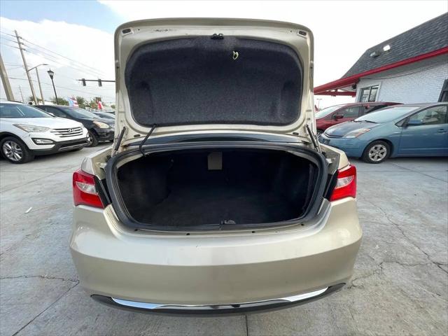 2013 Chrysler 200 Touring