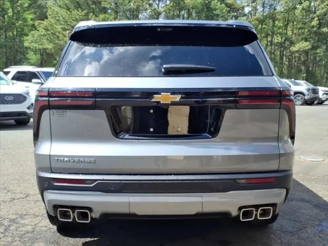 2026 Chevrolet Traverse FWD LT