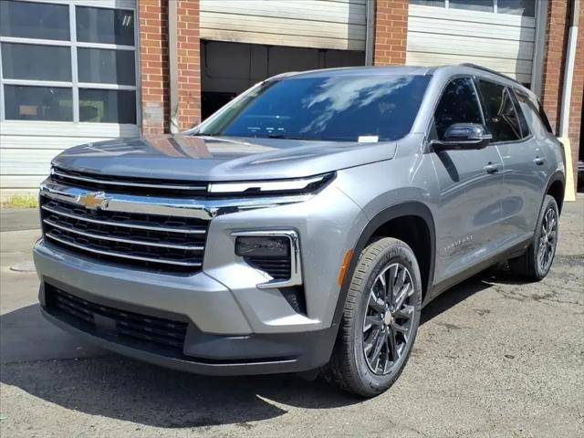 2026 Chevrolet Traverse FWD LT
