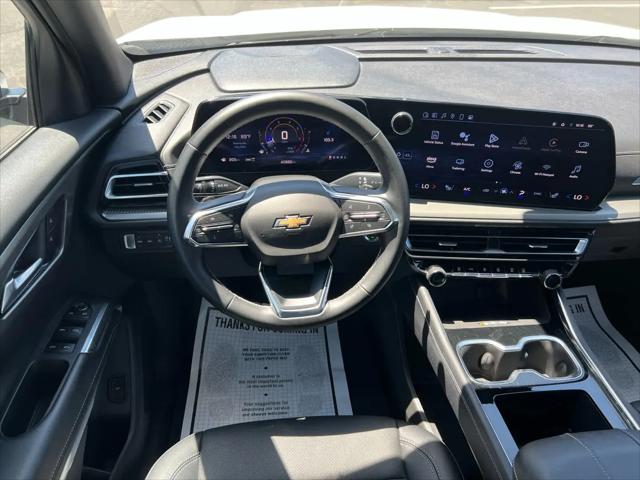 2025 Chevrolet Traverse AWD LT