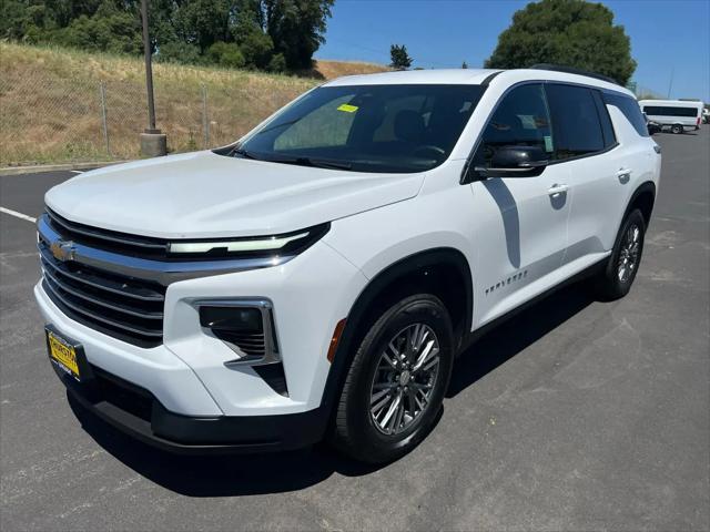 2025 Chevrolet Traverse AWD LT