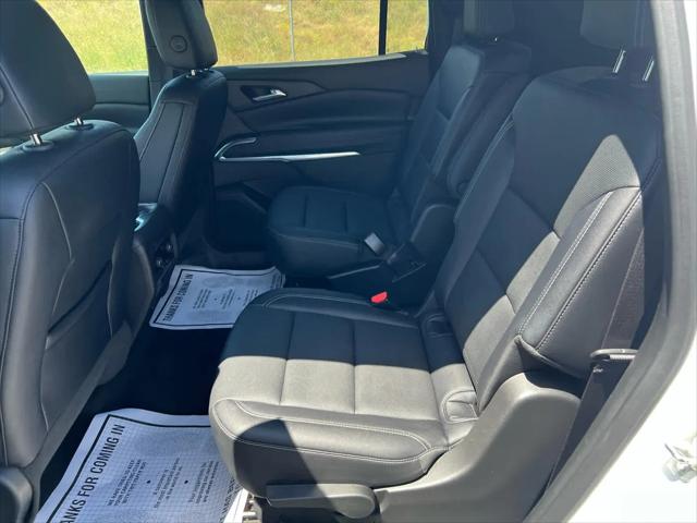 2025 Chevrolet Traverse AWD LT