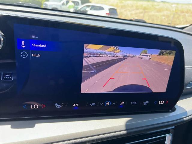 2025 Chevrolet Traverse AWD LT