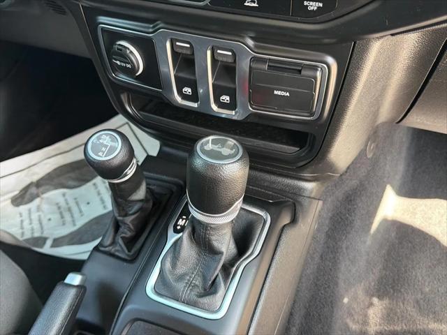 2022 Jeep Wrangler Sport S 4x4
