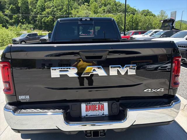 2026 Ram 3500 Tradesman Crew Cab 4x4 8 Box