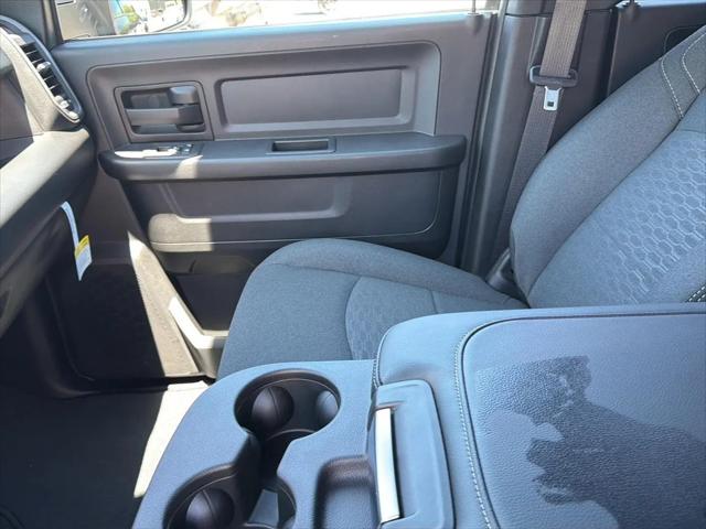 2026 Ram 3500 Tradesman Crew Cab 4x4 8 Box