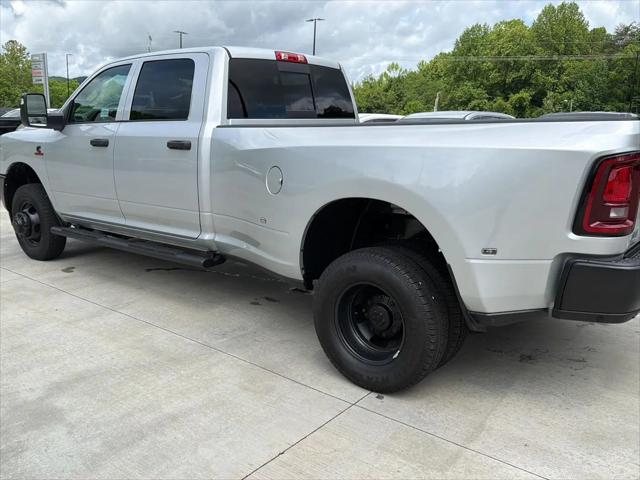 2026 Ram 3500 Tradesman Crew Cab 4x4 8' Box