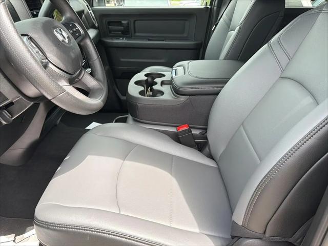 2026 Ram 3500 Tradesman Crew Cab 4x4 8' Box